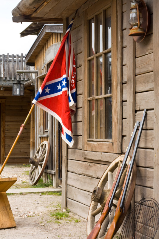 20 Interesting Facts about the Civil War You Might Not Know 20 confederate flag outside wooden building