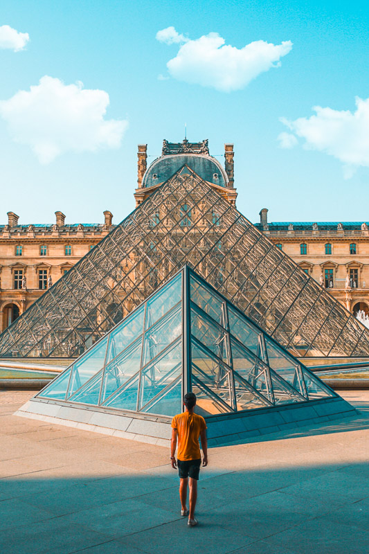19 Fascinating Facts About The Mona Lisa (2022)| The World’s Most Iconic Painting 5 Louvre Pyramids