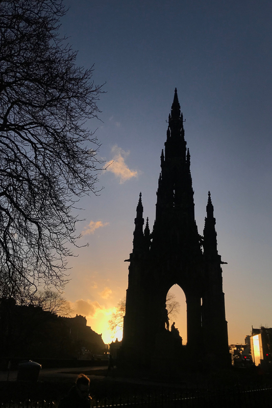 69 Interesting Facts about Scotland (2022) Most People Don't Know 10 scott monument edinburgh