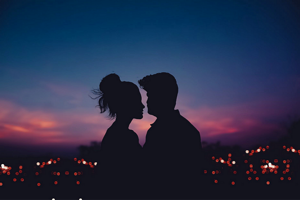 couple at sunset psychology facts about love