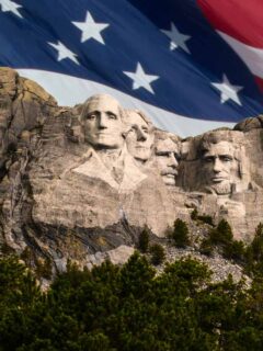 interesting facts about mt rushmore