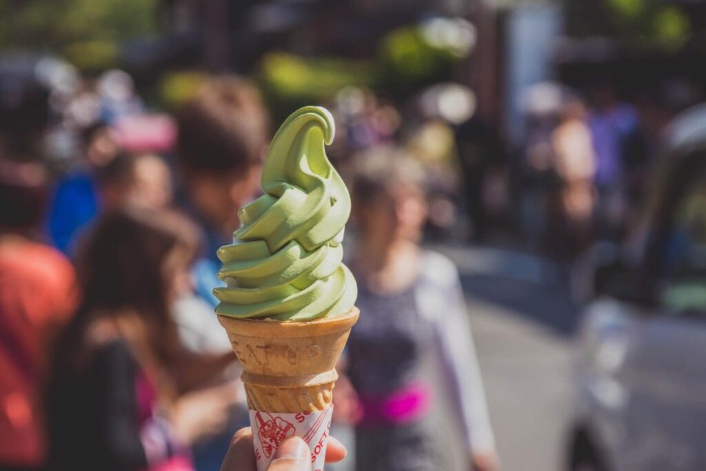 macha-soft-serve-asian-ice-cream