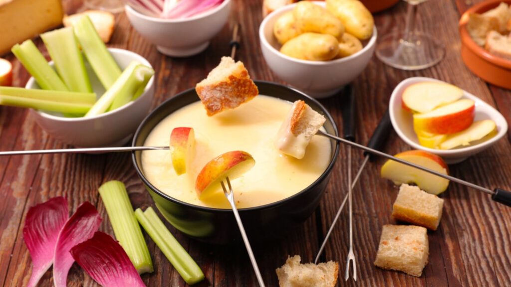 Vegan cheese fondue with vegetables