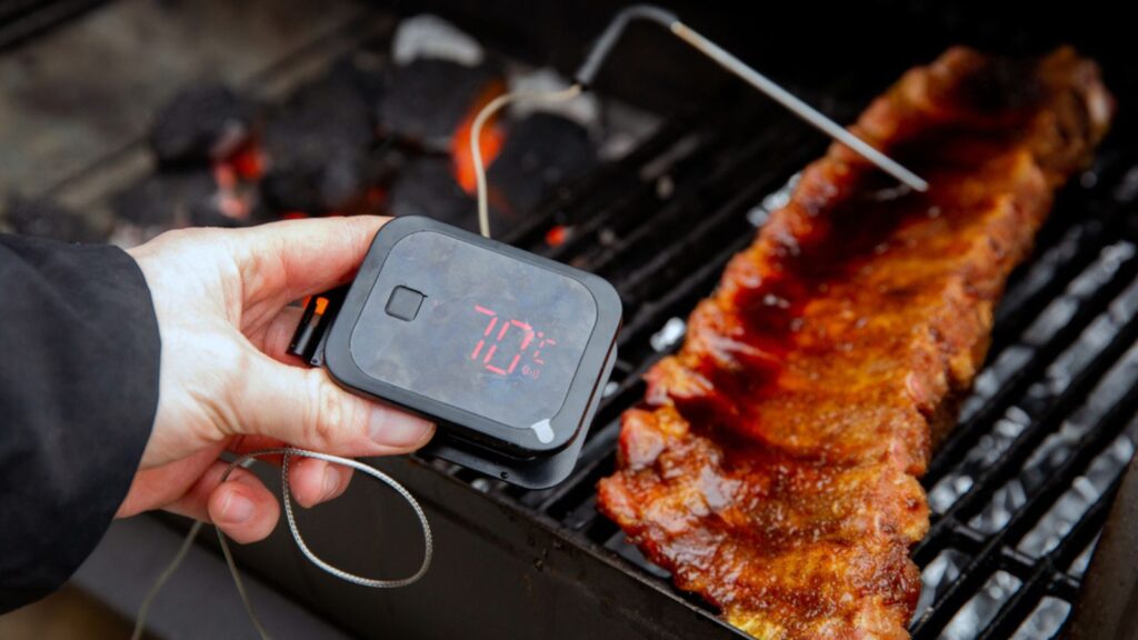 Digital Thermometer BBQ, grill, barbecue for beaf steak and spare rib ant other meat. measuring temperature