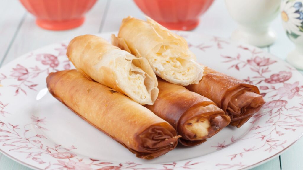 Phyllo pastry cheese rolls