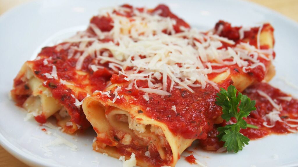 Manicotti pasta