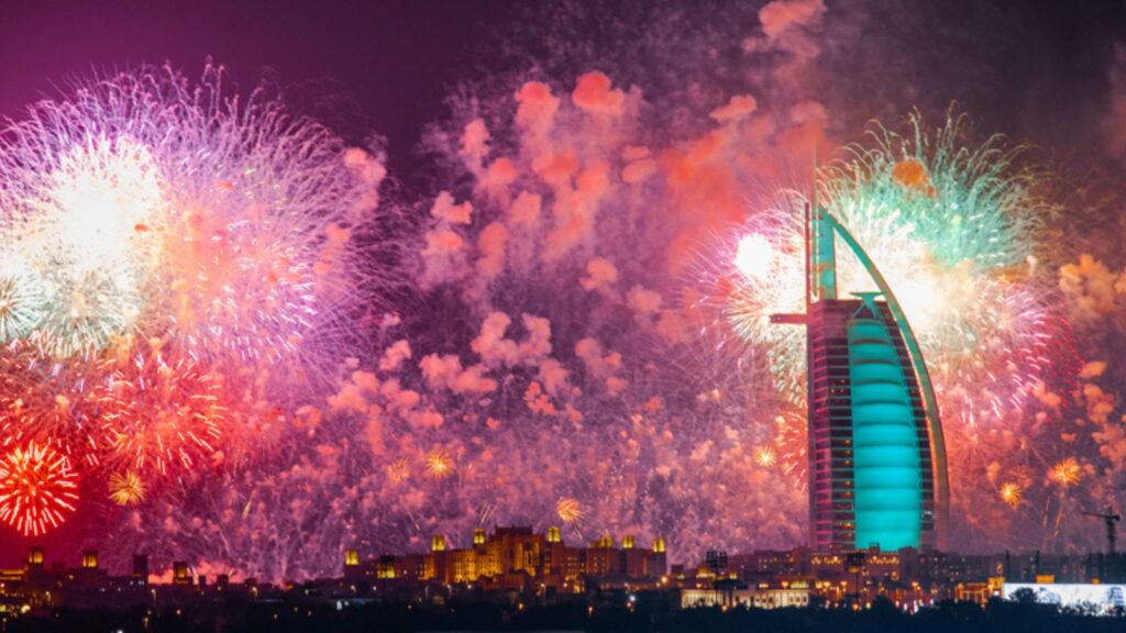 Dubai, United Arab Emirates 01012020 New years eve, Fireworks display